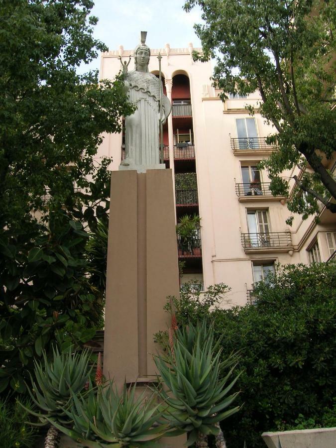 Palladium - Petite Maison De Charme Vintage Apartment Nisa Exterior foto